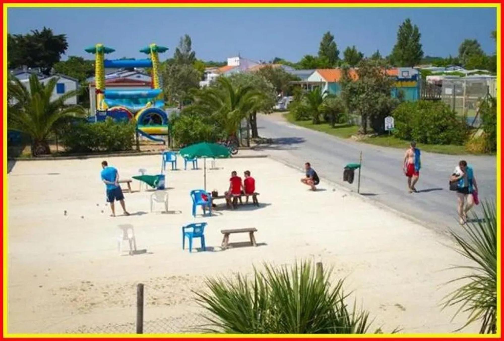 Bungalow De 2 Chambres Avec Piscine Partagee Sauna Et Terrasse A Saint Denis D'Oleron A 1 Km De La Plage Екстериор снимка